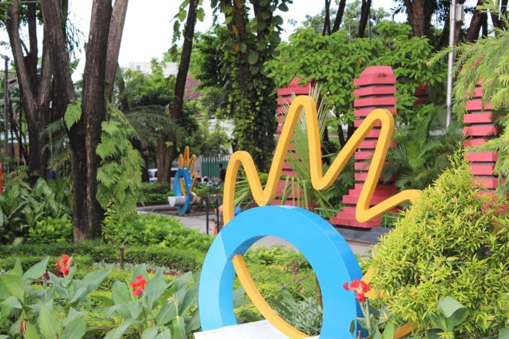 Evora Hotel Surabaya Kültér fotó