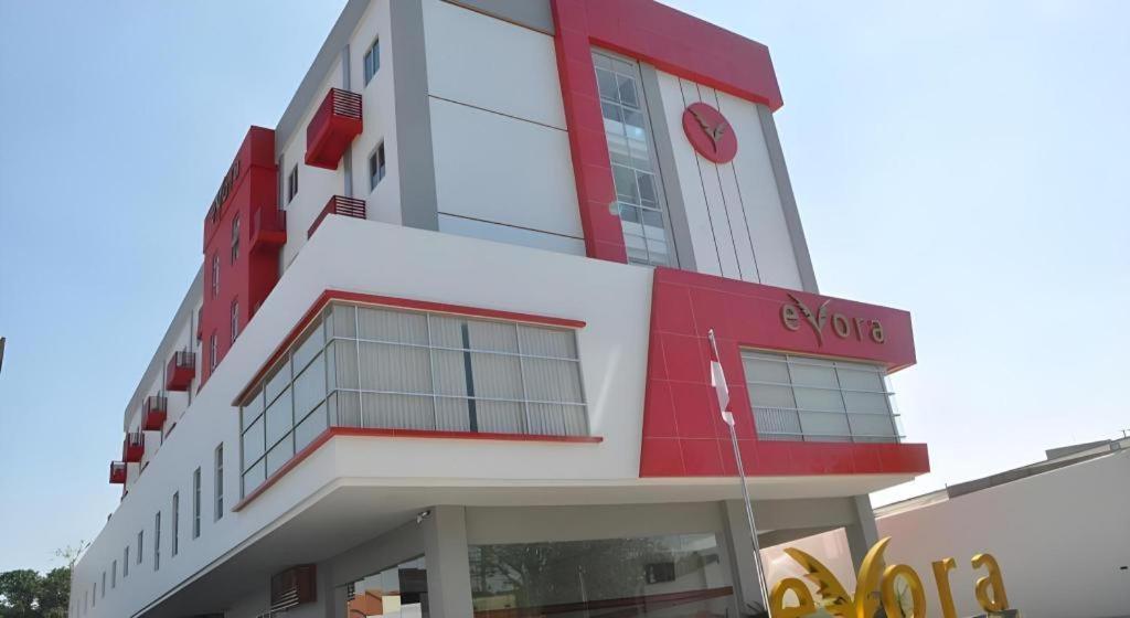 Evora Hotel Surabaya Kültér fotó